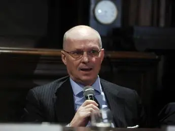 Vaccino Covid, Ricciardi: \"Regioni in ordine sparso\"