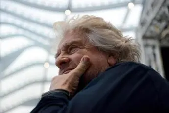 Governo Draghi, Grillo ai suoi: \"Bene Cingolani a Transizione ecologica\"