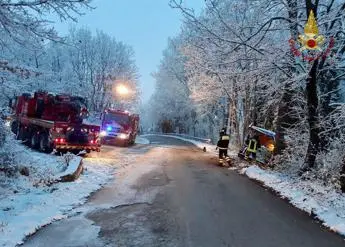 Maltempo, oltre 1.000 interventi vigili fuoco: criticità in Toscana e Campania