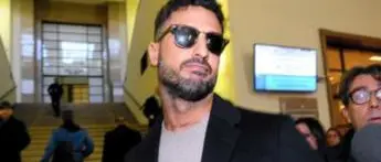 Fabrizio Corona, rinviata udienza su ritorno in carcere