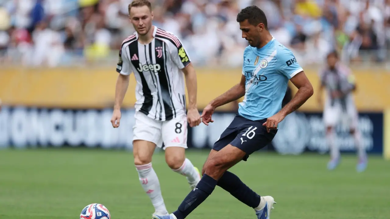 <p>Il Manchester City rifila una cinquina alla Juve (foto IPA)</p>\\n