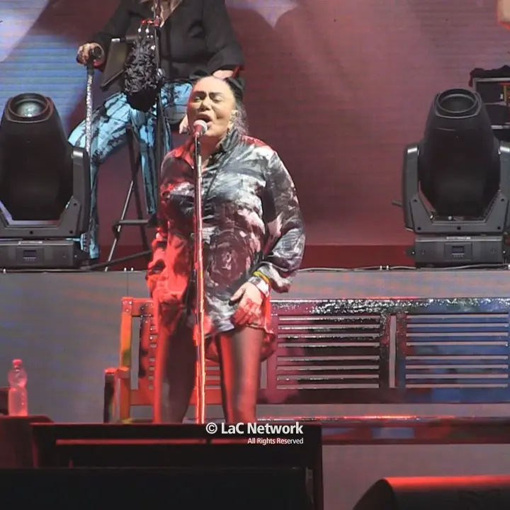 La serata Ribelle di Loredana Bertè in concerto sotto le stelle alla Rendano Arena di Cosenza\u00A0\n
