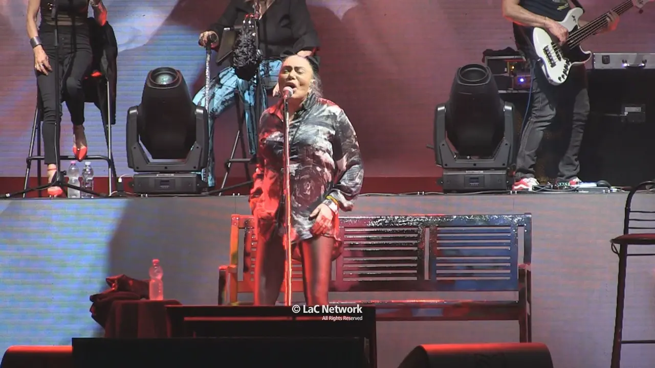La serata Ribelle di Loredana Bertè in concerto sotto le stelle alla Rendano Arena di Cosenza\u00A0\n