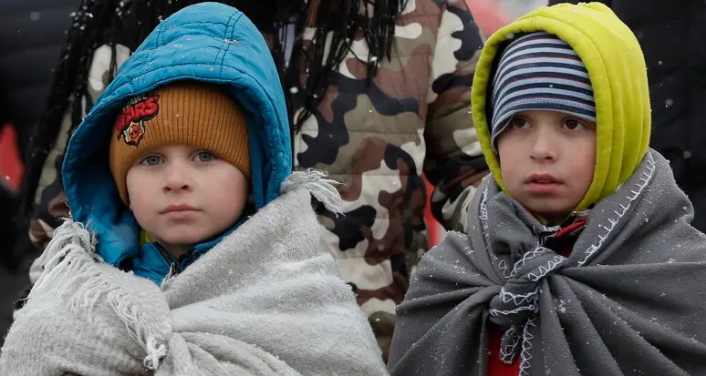 Almeno 35mila bambini ucraini ancora dispersi: «Mosca li usa come ostaggi nelle trattative»\n