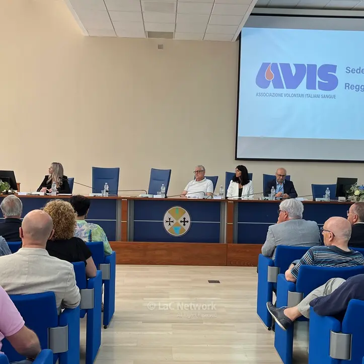 Prima di partire per le vacanze, dona il sangue e salva una vita: l’appello dell’Avis provinciale di Reggio\u00A0\n