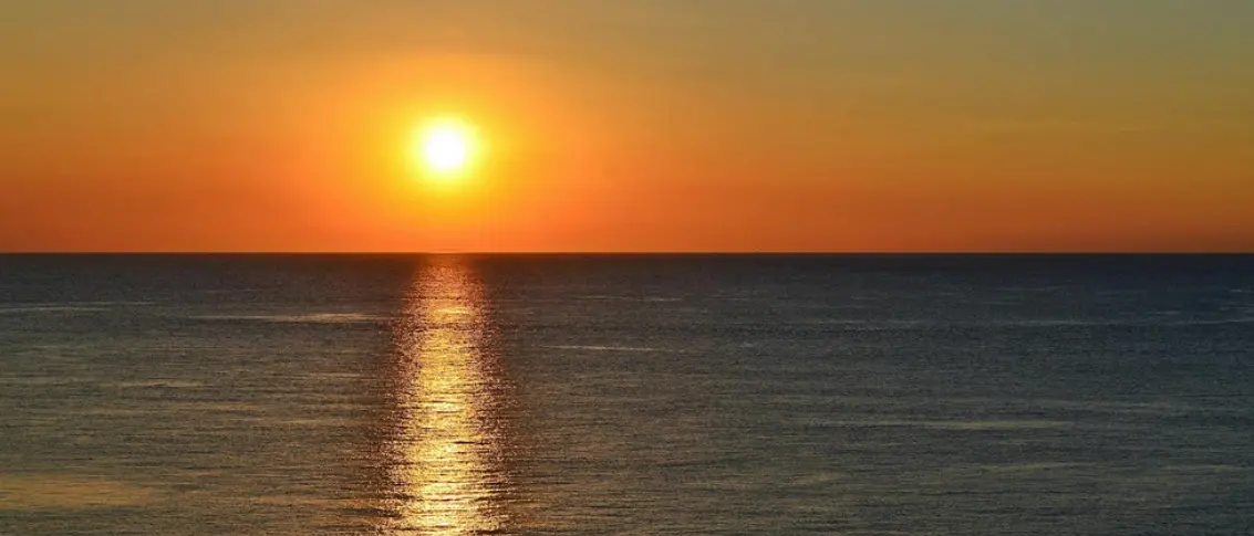 Il gran caldo ha le ore contate: in Calabria da domenica temperature in lieve calo e venti forti