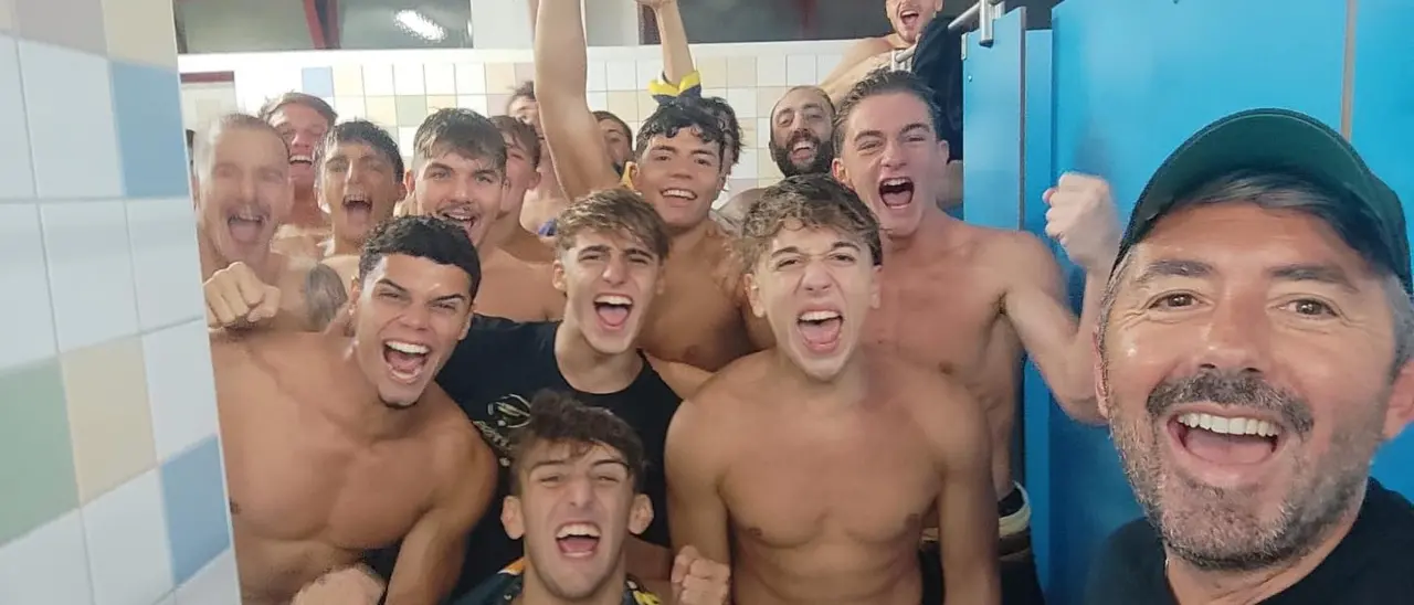 Pallanuoto, che rimpianti per il Cosenza: non basta la vittoria, è Salerno a ottenere la promozione in Serie B\n