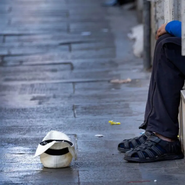 Sanità, casa, spesa: così la vita quotidiana sta diventando un lusso per milioni di italiani\n