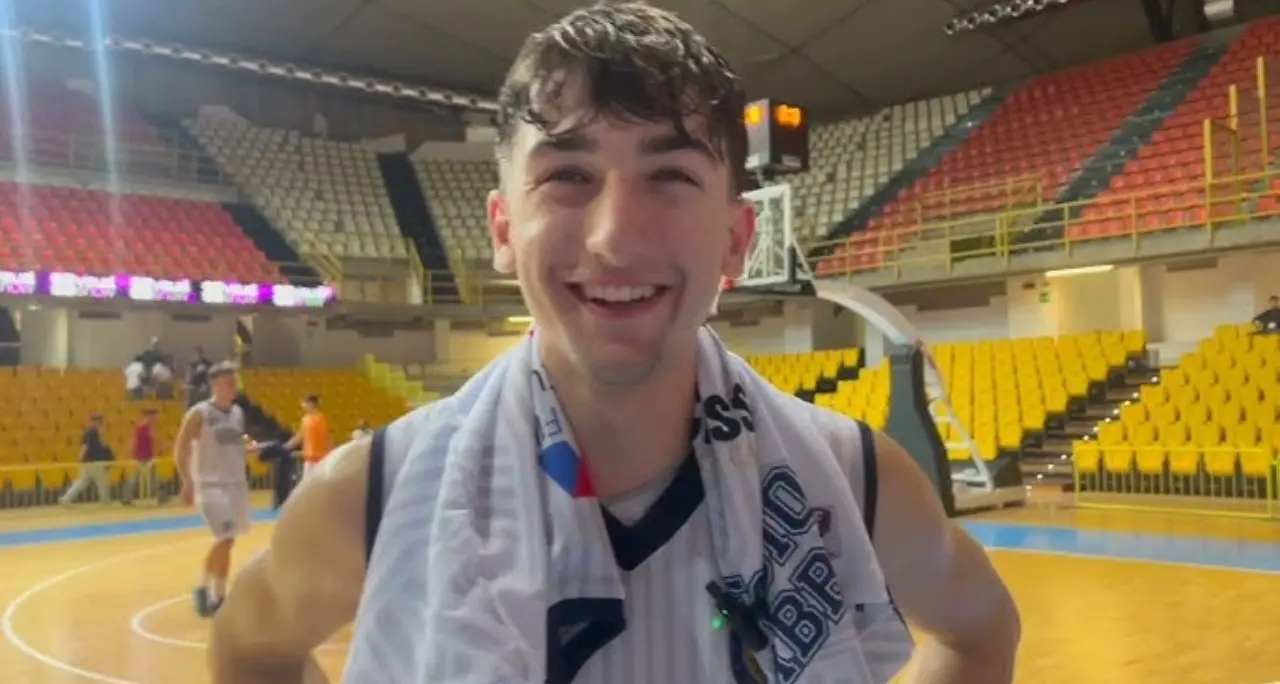 Basket, sogno americano per un talento calabrese: Alessandro Alescio\u00A0vola negli Usa