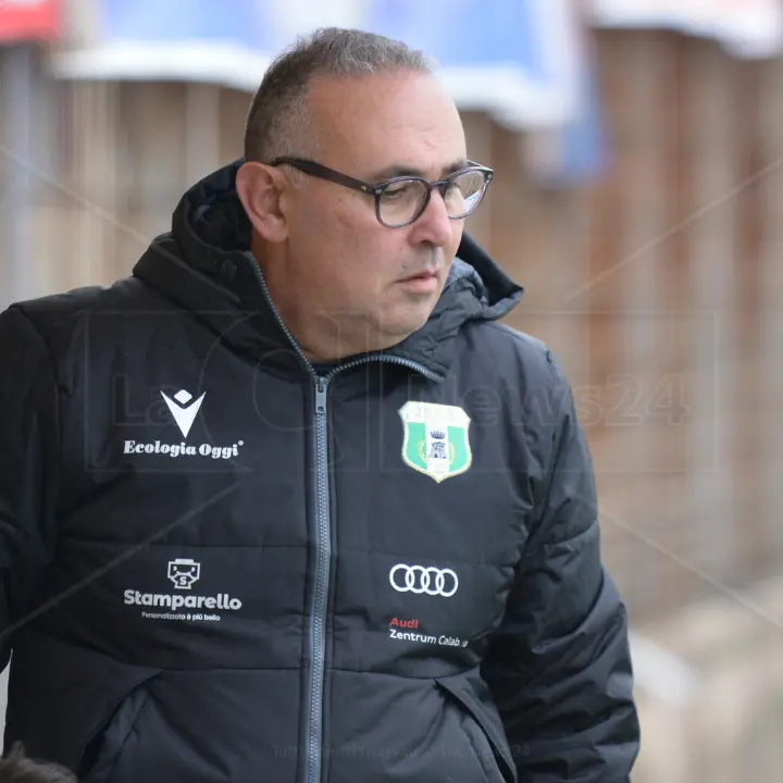 Vigor Lamezia, ufficiale la separazione con il ds\u00A0Morelli: «Grazie per la lealtà e la passione»\n