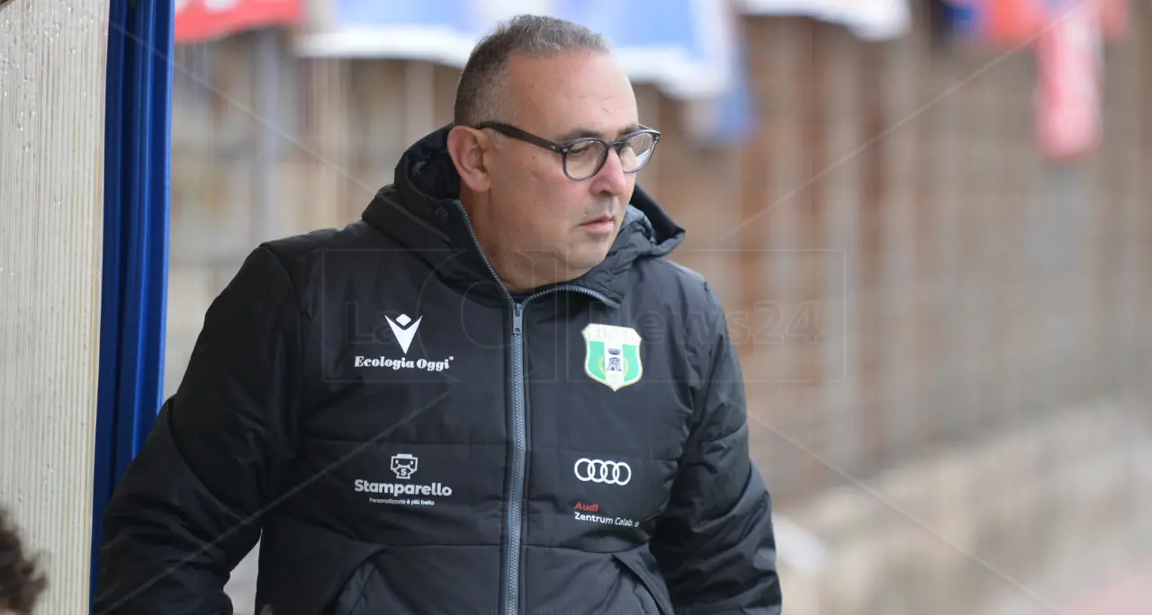 Vigor Lamezia, ufficiale la separazione con il ds\u00A0Morelli: «Grazie per la lealtà e la passione»\n