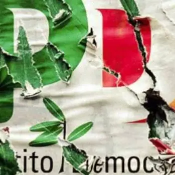 Risse, consensi da Unione sovietica e carte bollate, senza candidatura unitaria i congressi del Pd finiscono nel caos\n