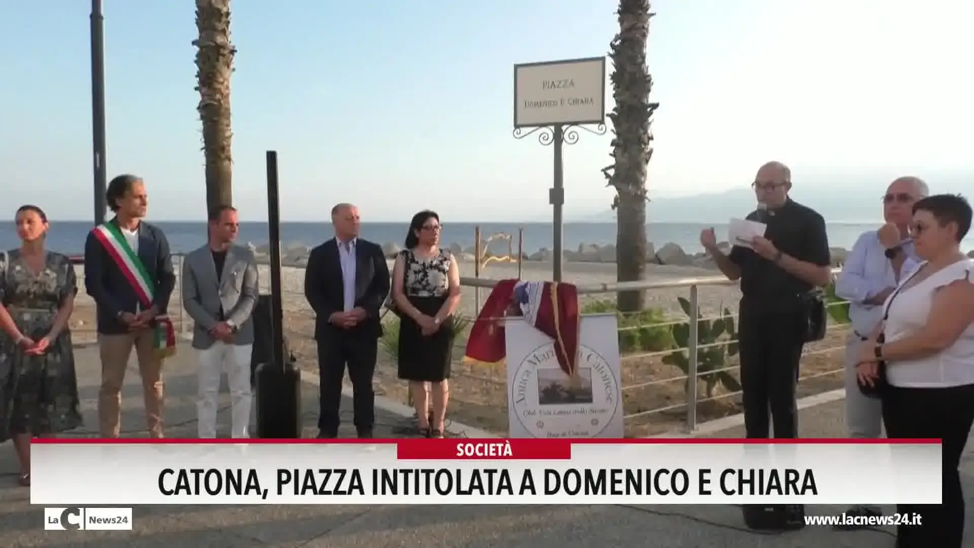Reggio, a Catona ecco la piazza Domenico e Chiara