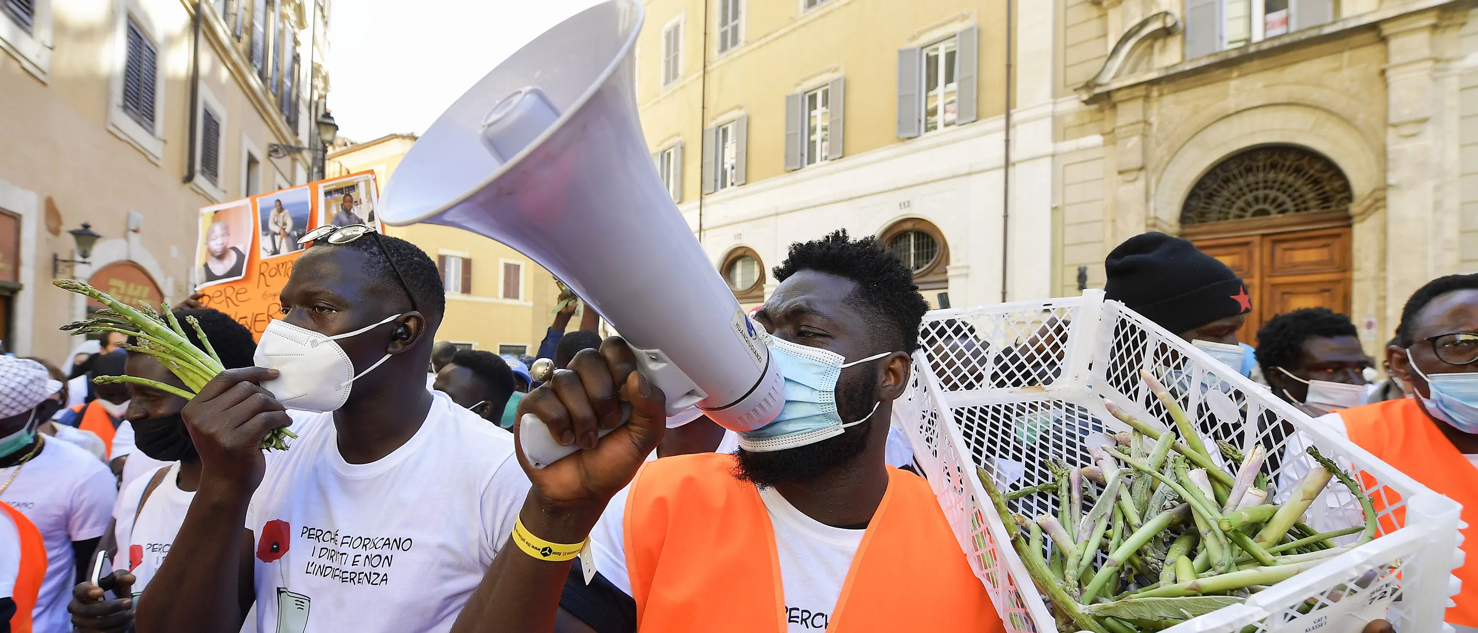 Approvato il nuovo decreto flussi: 500mila ingressi regolari in tre anni, ma le imprese chiedevano il triplo