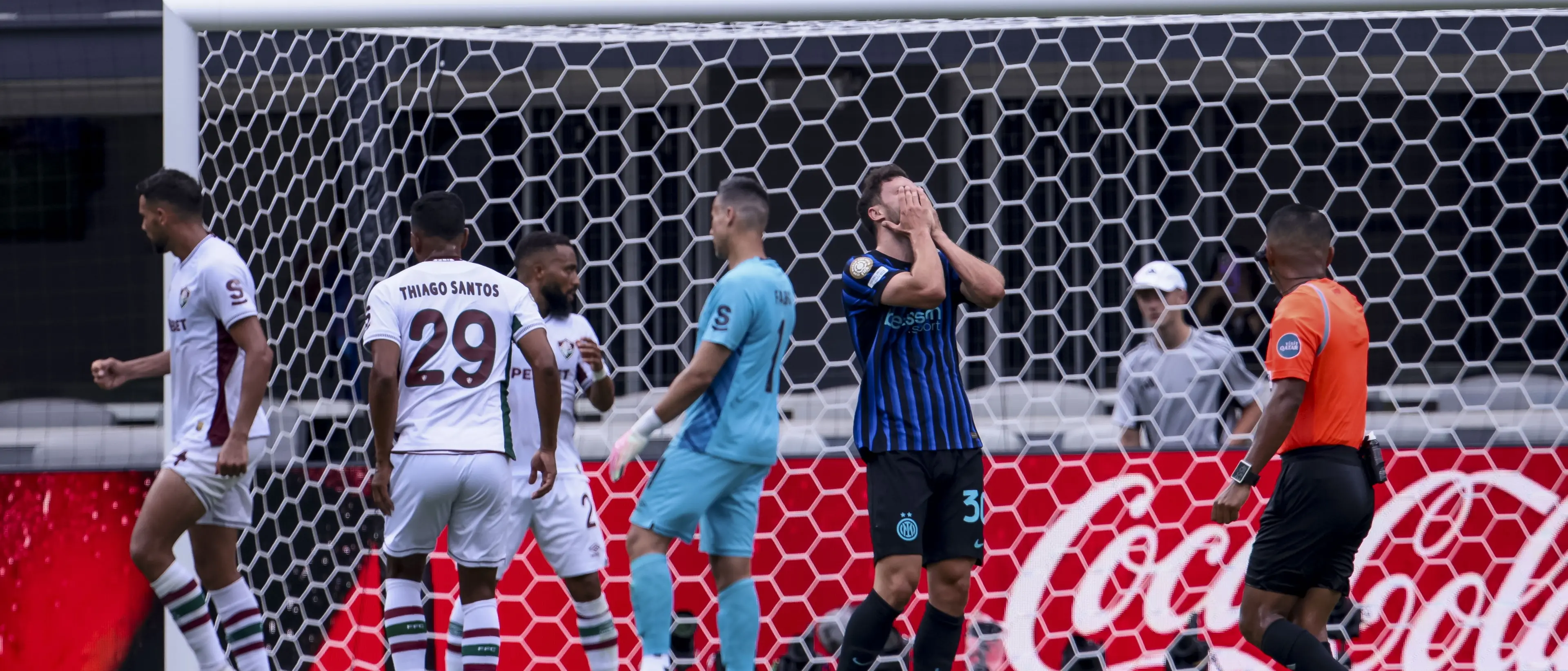 Mondiale per Club, l’Inter perde 2-0 contro la\u00A0Fluminense e saluta la competizione\n