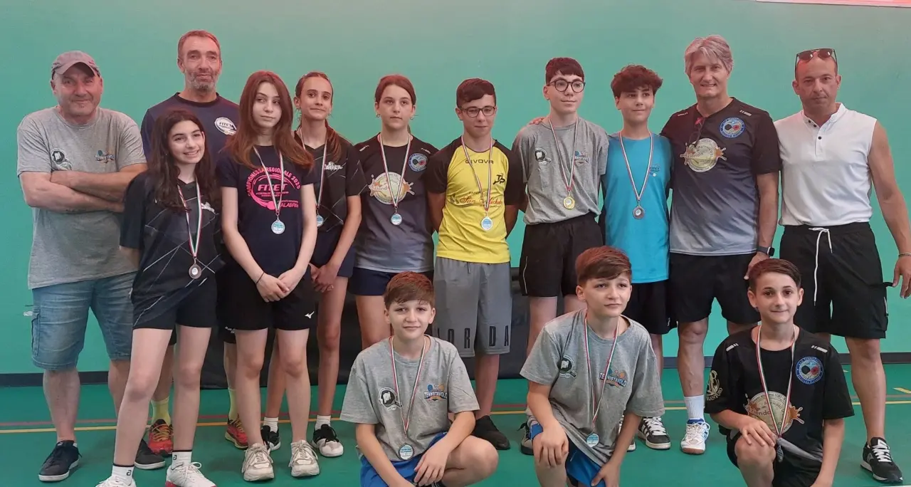 Tennis Tavolo, la meglio gioventù calabrese si sfida a Lattarico: risultati incoraggianti per l’intero movimento\n