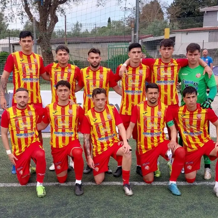 «Costi sempre più elevati»: il Cittanova Calcio consegna il titolo sportivo al Comune\n