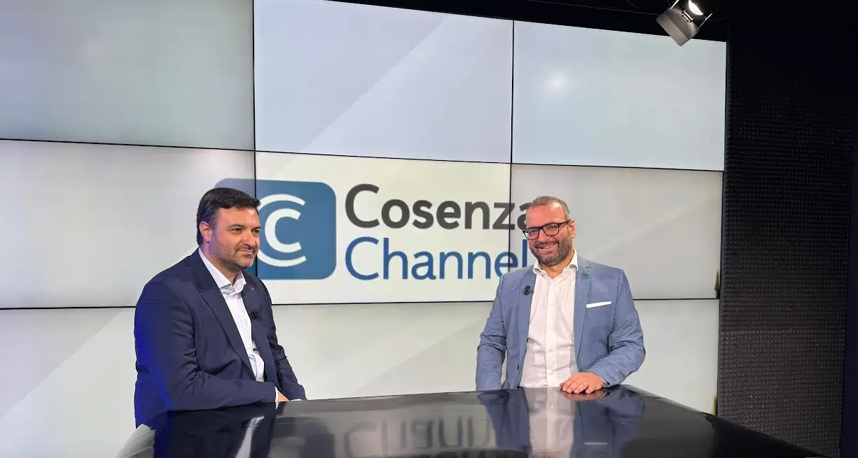 Pd Cosenza, il neo segretario Lettieri: «Non appartengo a correnti. Ripartiremo dai circoli per sfidare il centrodestra»\n