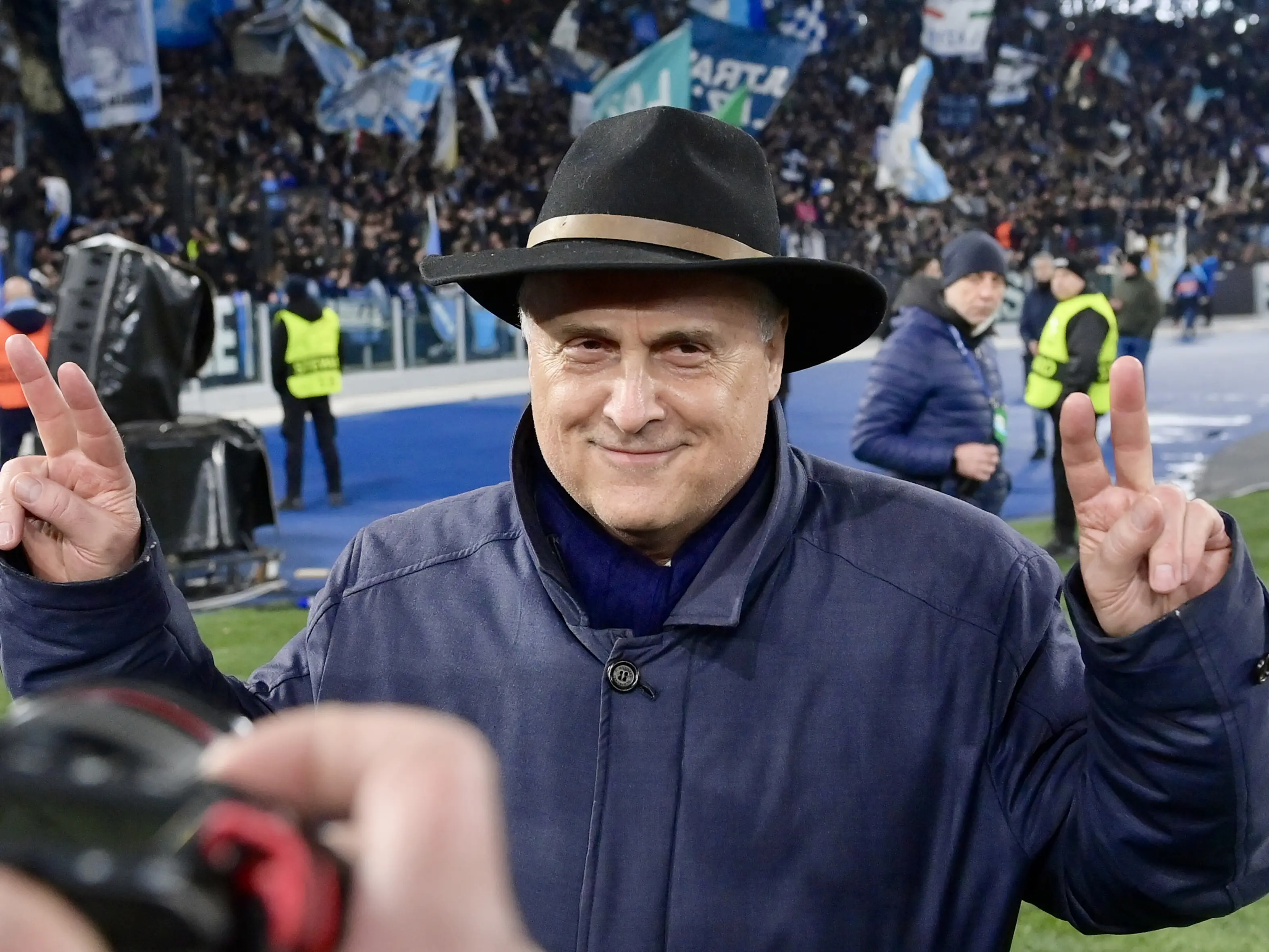 Il gol \"Artistico\" di Lotito è arrivato, a porta più larga e sempre più vuota...