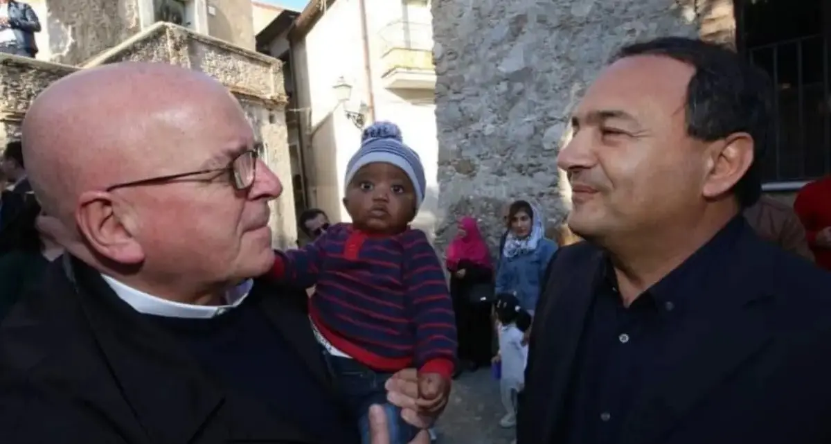 Caso Lucano, l’ex governatore Oliverio: «La decadenza da sindaco lascia increduli»\n