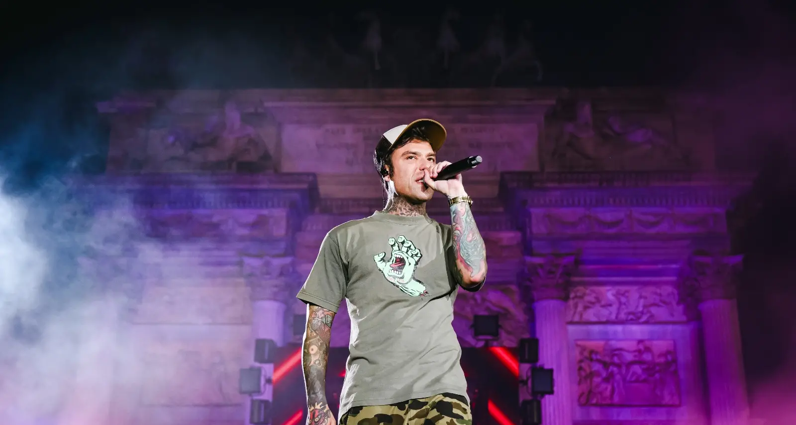 Fedez sbarca in Calabria: il 12 agosto si esibirà a Cittanova\n