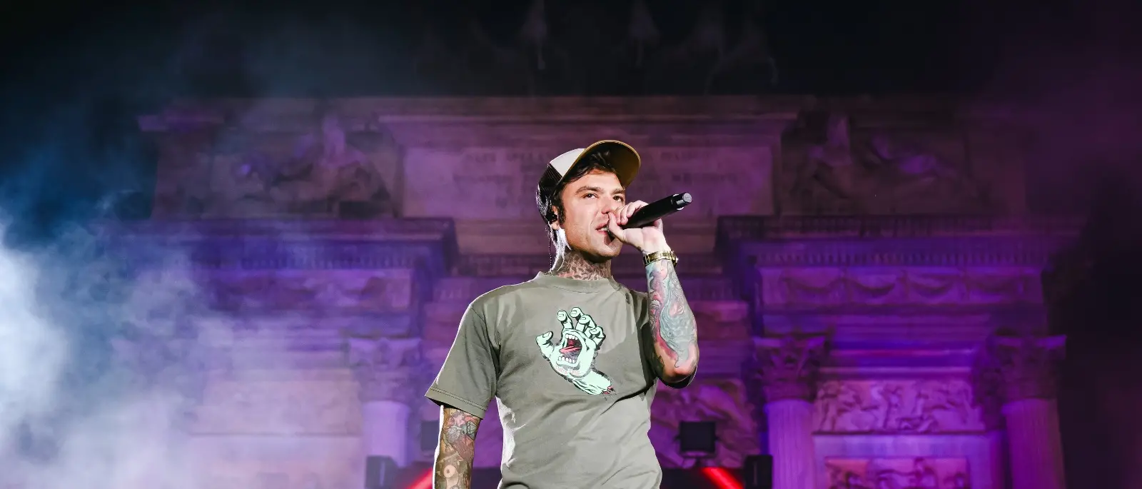 Fedez sbarca in Calabria: il 12 agosto si esibirà a Cittanova\n