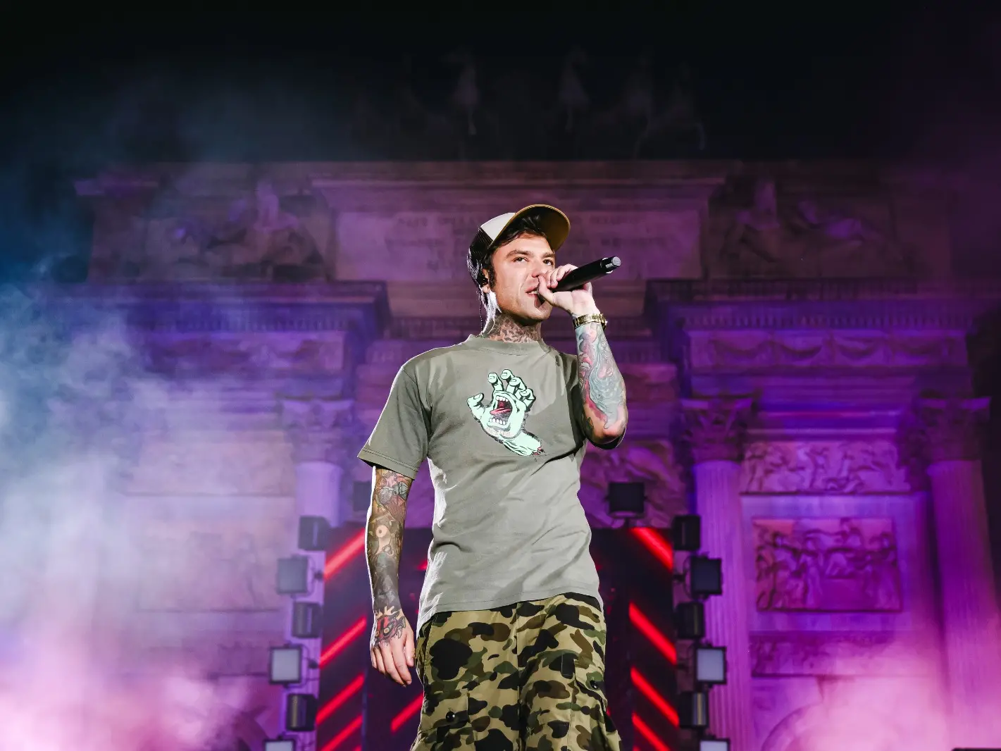 Fedez sbarca in Calabria: il 12 agosto si esibirà a Cittanova