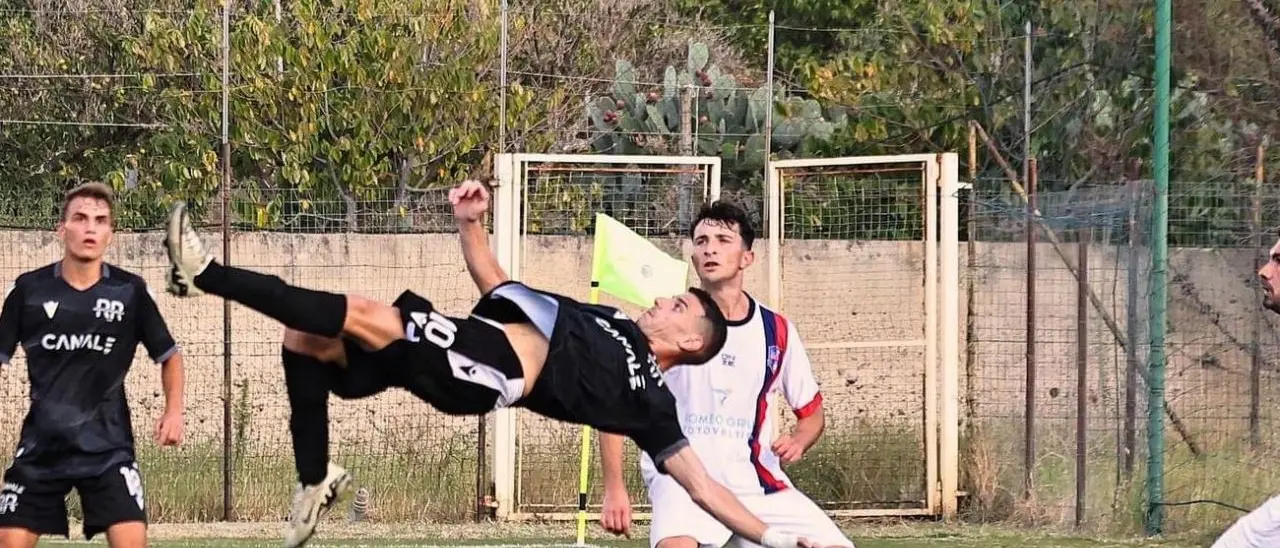 Dilettanti, il Val Gallico tenta il colpo grosso: prende quota l'idea che porta a Giulio Puntoriere\n