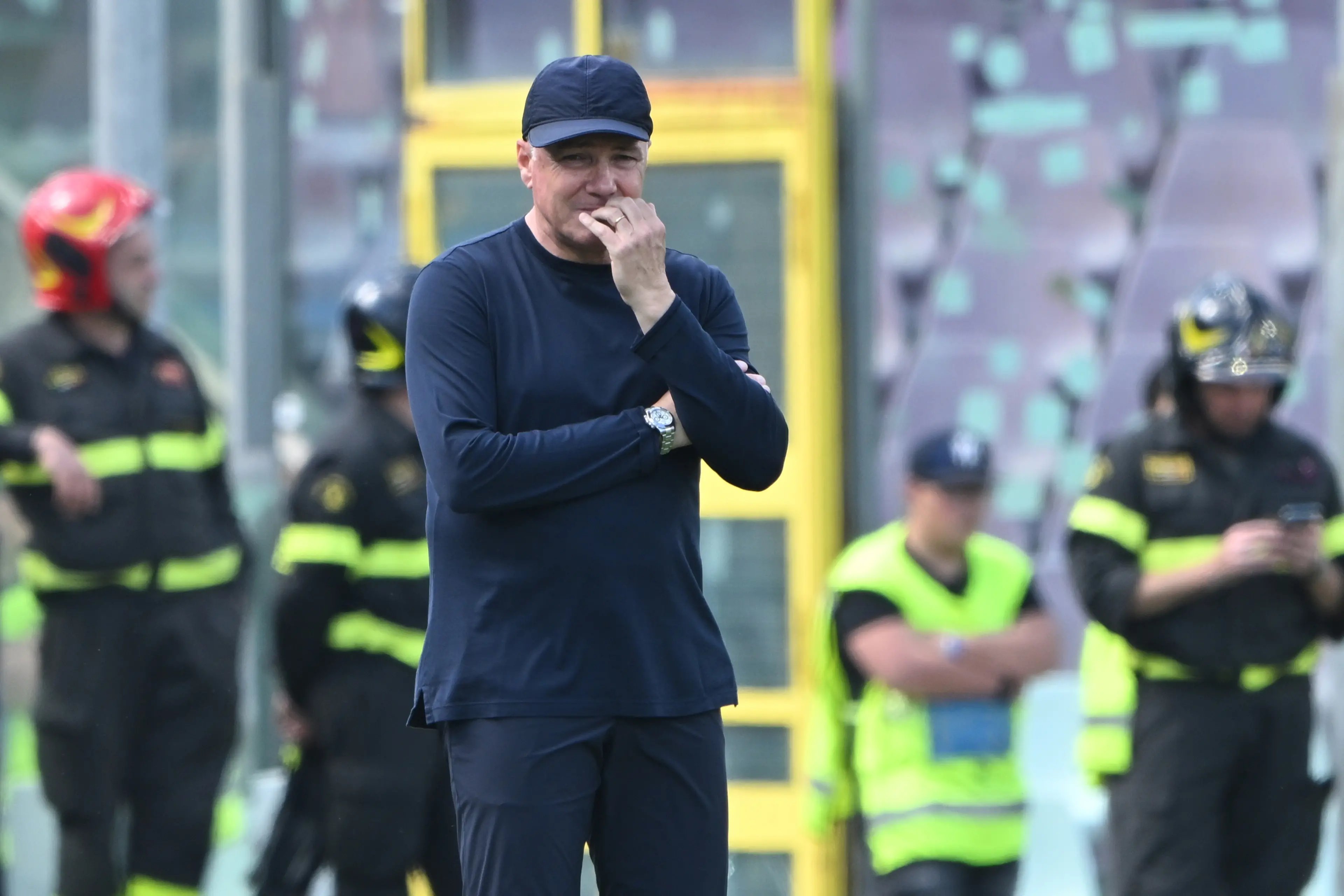 Massimilano Alvini coach of Cosenza Calcio llok during the Serie B BKT betwee US Salernitana 1919 vs Cosenza Calcio at Arechi Stadium