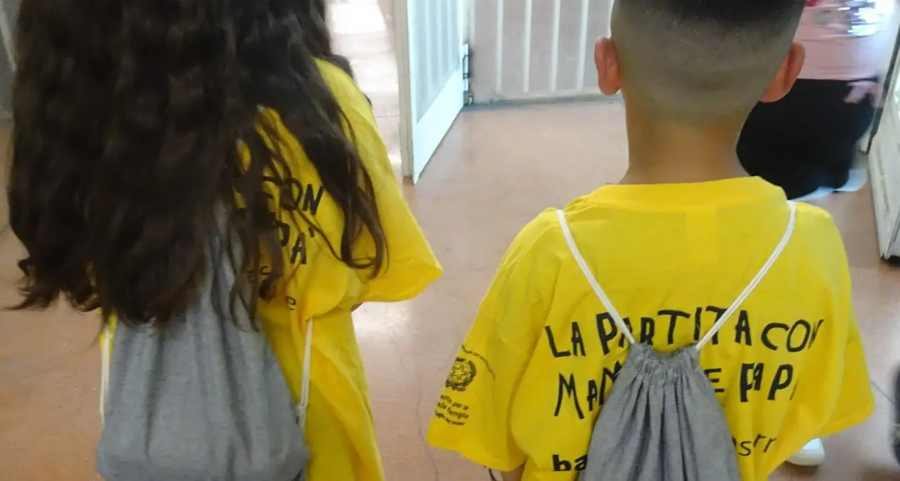 Un ponte oltre le sbarre, a Catanzaro una partita speciale coinvolge genitori detenuti e i loro figli\n
