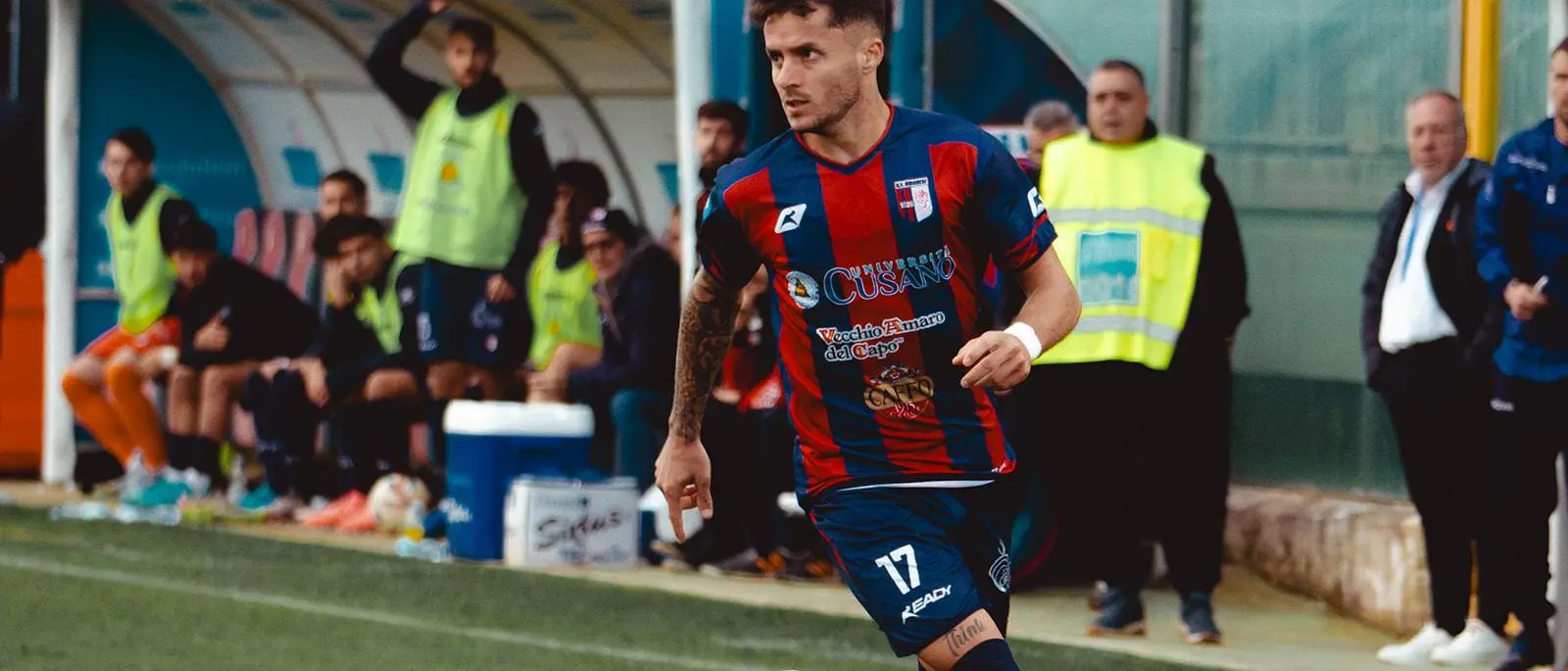 Serie D, le calabresi animano il mercato: primi colpi del Sambiase. La Reggina su Ferraro mentre la Vibonese potrebbe perdere Terranova\n