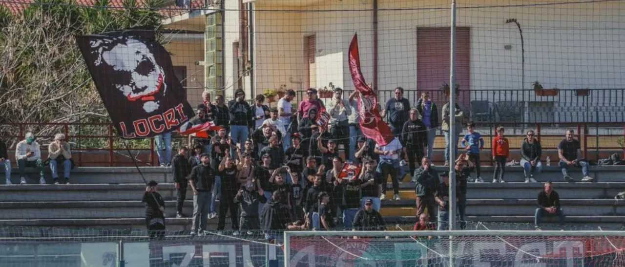 Locri, futuro\u00A0incerto. Tropea: «I debiti federali ammontano a 142mila euro, quelli tributari a 200mila»\n