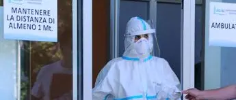 Covid Puglia, 844 nuovi contagi e 37 morti: bollettino