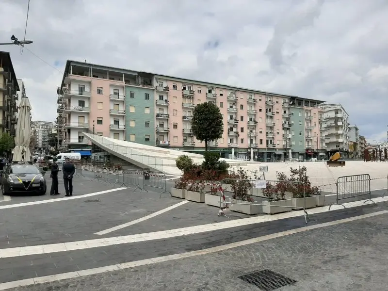 Processo \"Piazza Bilotti\", 13 rinvii a giudizio: ci sono Occhiuto e Barbieri