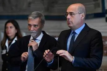 Pd, Delrio: \"Zingaretti si dimette? Mi ha detto non è vero\"