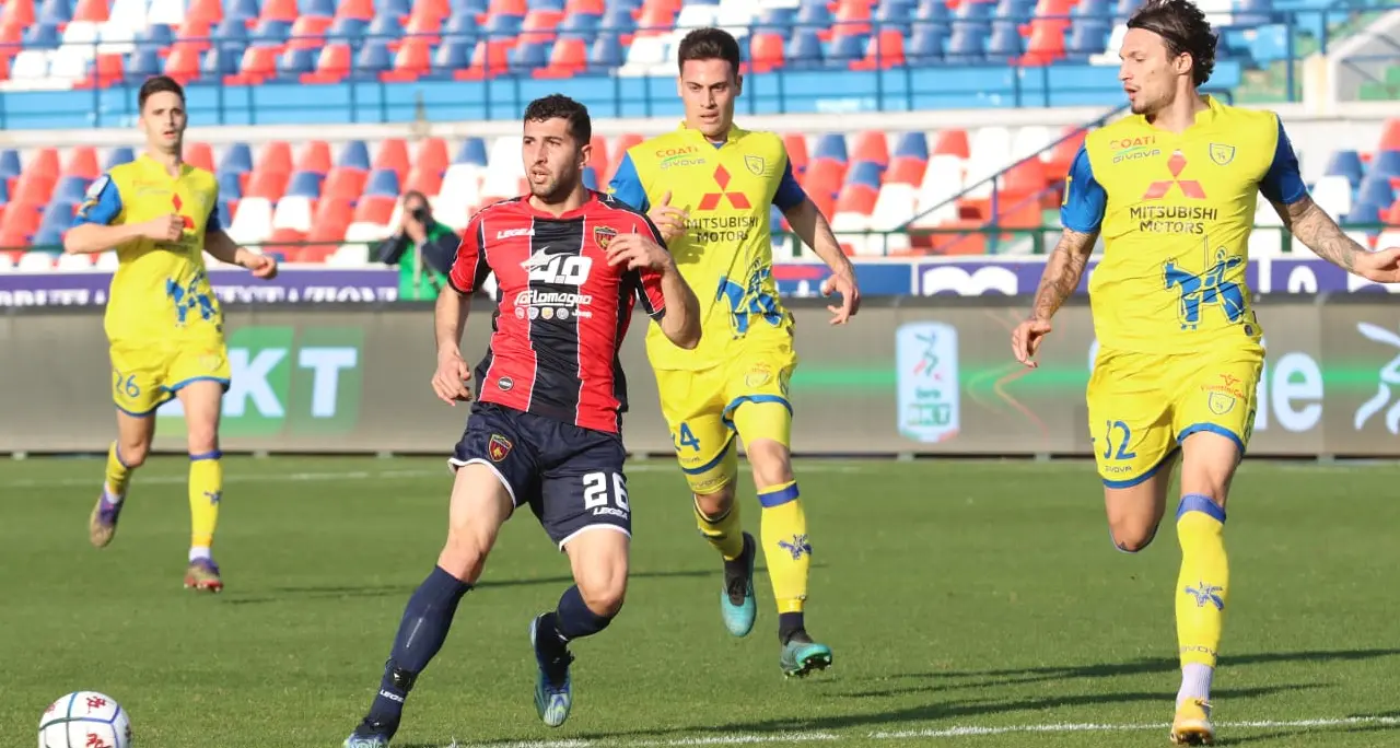 Cosenza, il Sorrento squadra in grande forma: nei rossoneri anche un ex