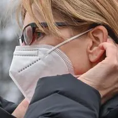 Covid e mascherina: aumenta sindrome dell'occhio secco