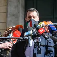 Vaccino Covid, Salvini: \"Italia si muova per suo conto o non ne usciamo\"