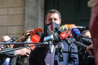 Vaccino Covid, Salvini: \"Italia si muova per suo conto o non ne usciamo\"