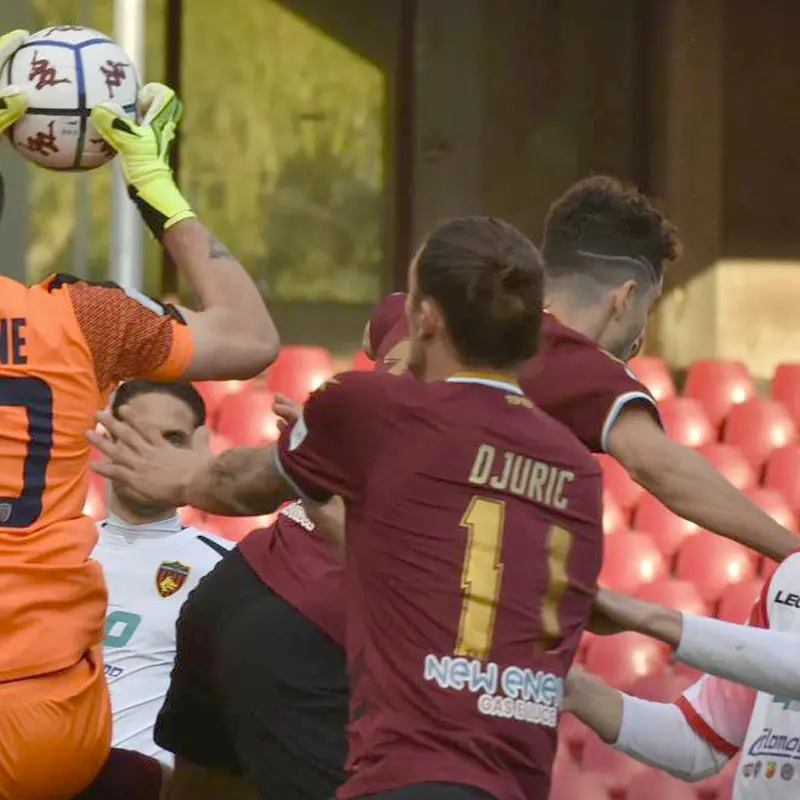 «Cosenza in Serie B se non passa il trust della Salernitana»