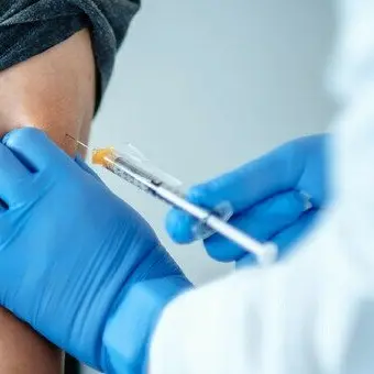 Caos vaccini, M5S: «In Calabria si diano risposte concrete»