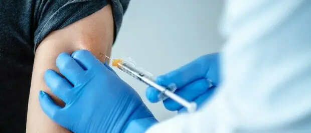 Caos vaccini, M5S: «In Calabria si diano risposte concrete»