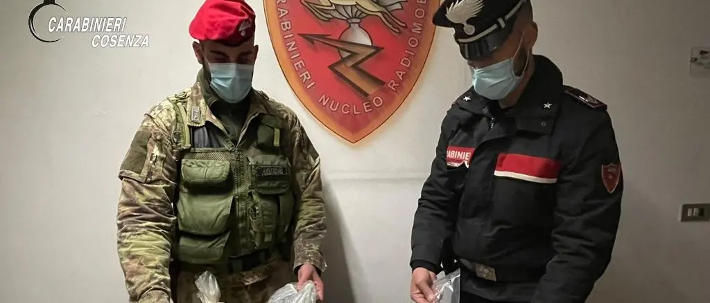 Cetraro, carabinieri arrestano 55enne: aveva oltre 2 kg di droga