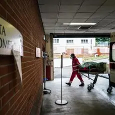 Covid Italia, Rt maggiore di 1 in 5 regioni. La Calabria \"vede\" rosso...