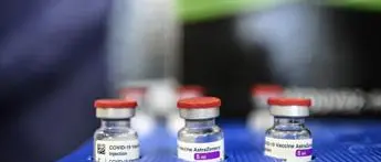 Vaccino covid AstraZeneca, ecco quante dosi per l'Italia