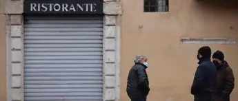 Nuovo Dpcm, Cts: \"Misure più dure con scuole chiuse\"