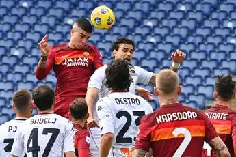 Roma-Genoa 1-0, giallorossi ok con Mancini