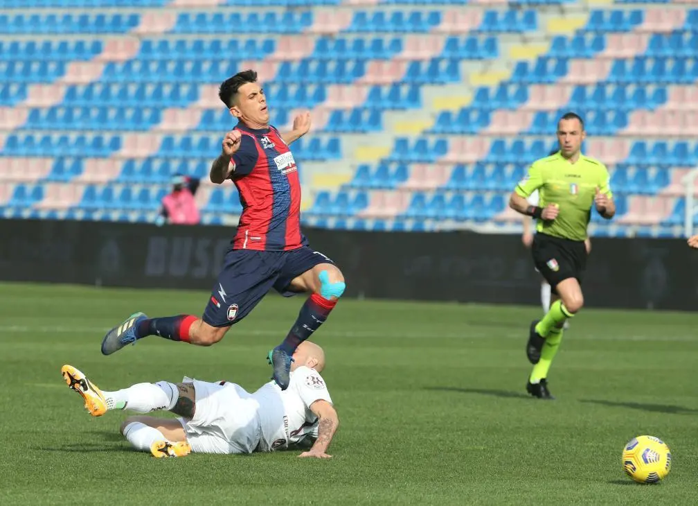 Serie A, il Crotone asfalta il Torino e torna a sperare