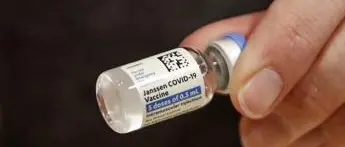 Vaccino Johnson e Johnson: come è fatto, effetti collaterali, 'bugiardino'