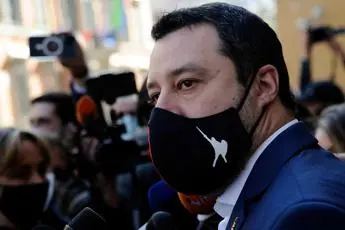 Covid, Salvini: \"Riaprire palestre e piscine, 7 aprile data perfetta\"